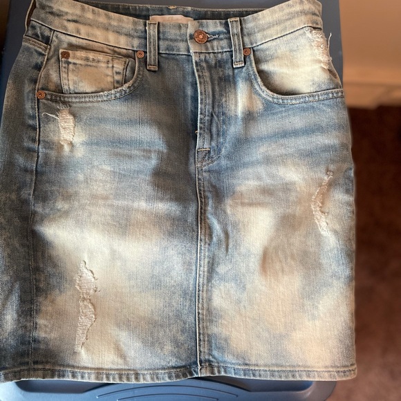 7️⃣ Seven Denim Skirt - Picture 2 of 8